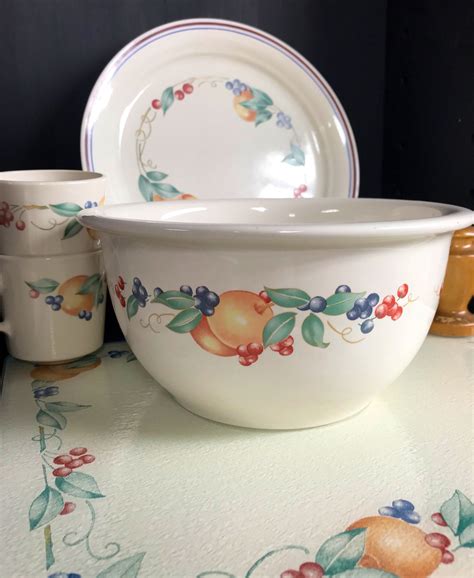 corelle bowls vintage